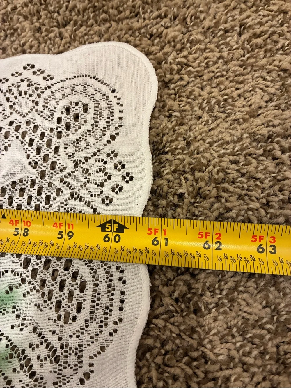 Vintage Lace Christmas Table Cloth 61